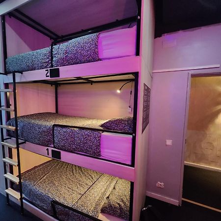 Daora Lisbon Low Cost Hostel المظهر الخارجي الصورة