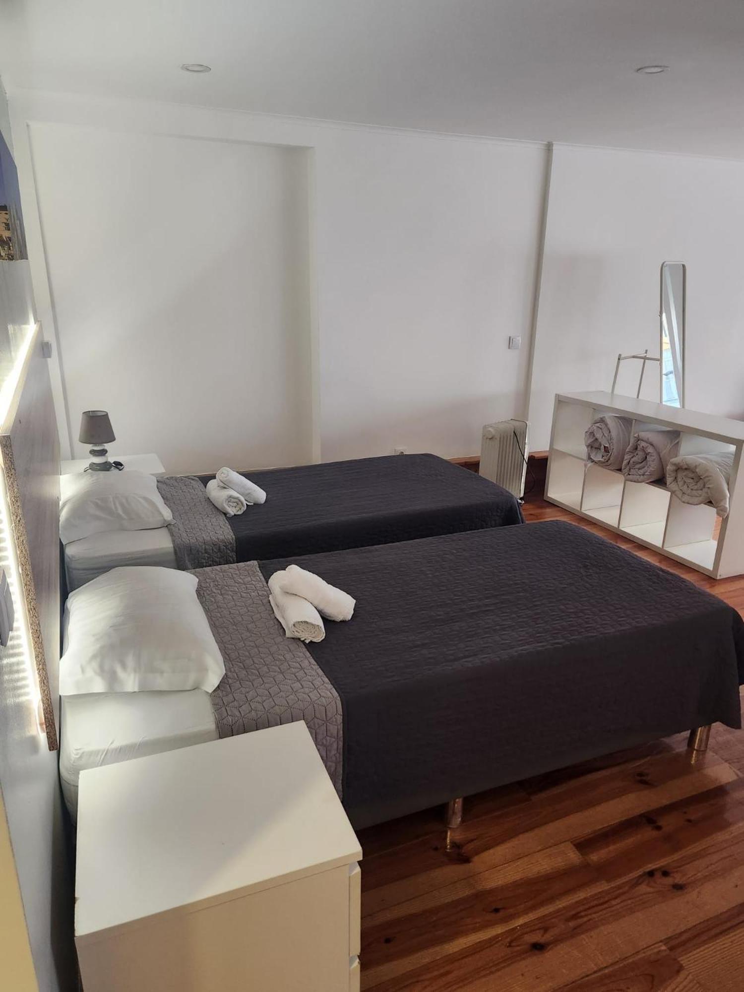 Daora Lisbon Low Cost Hostel المظهر الخارجي الصورة