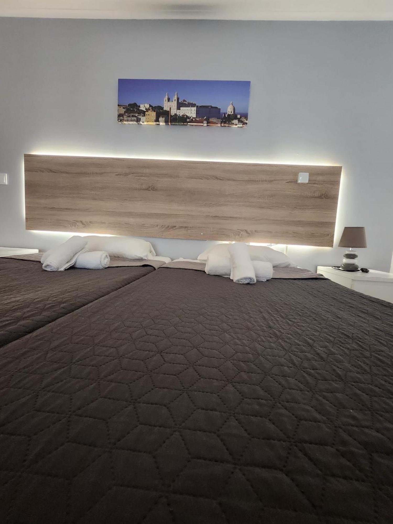 Daora Lisbon Low Cost Hostel المظهر الخارجي الصورة
