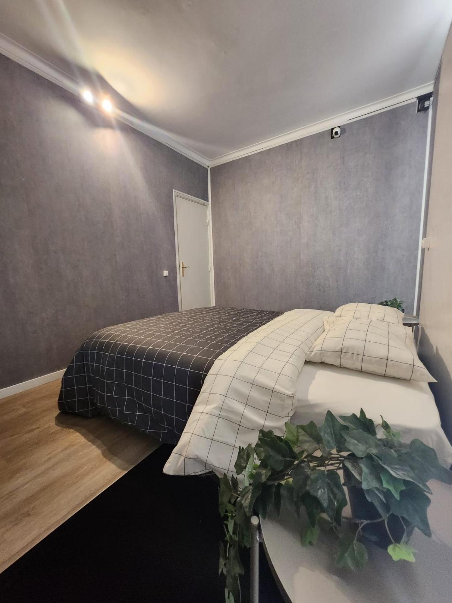 Daora Lisbon Low Cost Hostel المظهر الخارجي الصورة